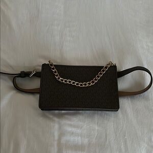 Elegant Black Chain Strap Women's Bag